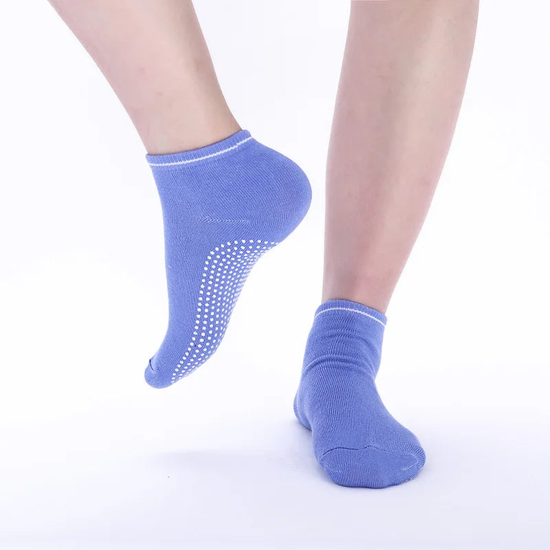 Breathable Cotton Candy Colored Silicone Non Slip Yoga Socks for Women Pilates Dance and Fitness Training Indoor Socks