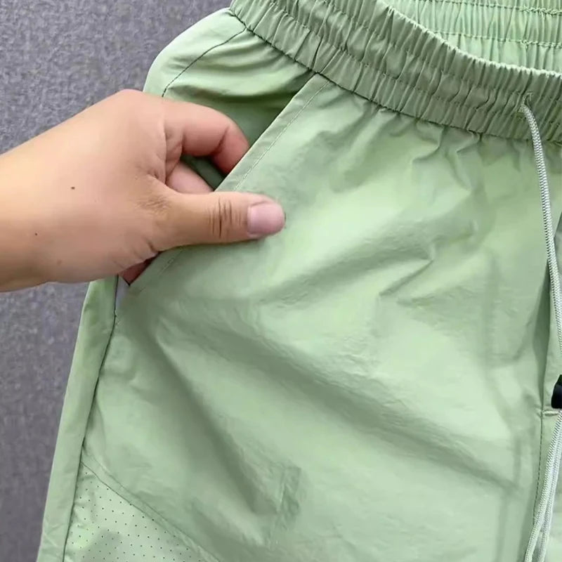 Summer New Men Workwear Shorts Trend Korean Solid Casual Loose Pockets Knee Length Pants Versatile Quick-drying Black Trousers