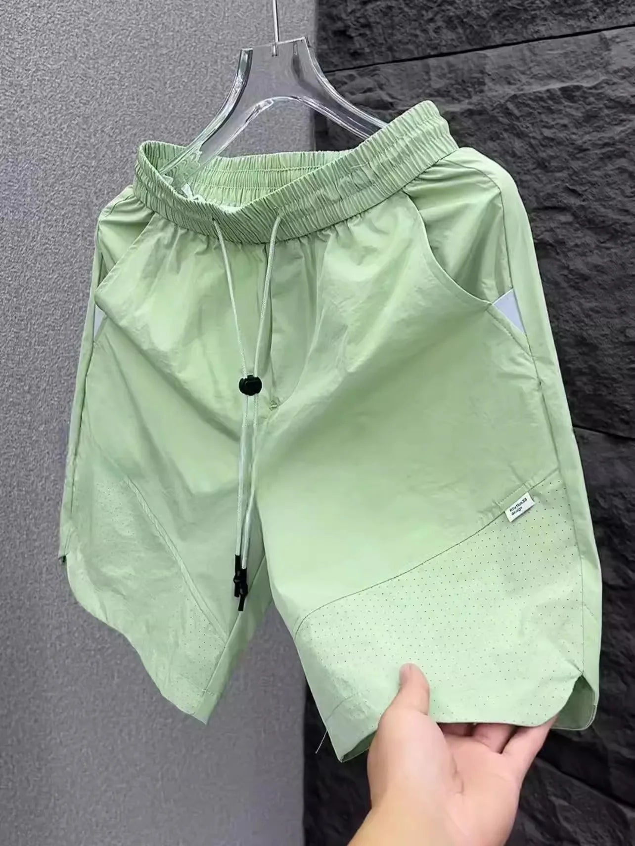 Summer New Men Workwear Shorts Trend Korean Solid Casual Loose Pockets Knee Length Pants Versatile Quick-drying Black Trousers