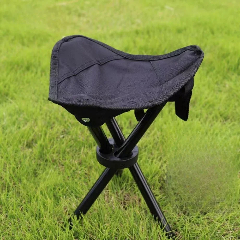 Outdoor Portable Folding Chair Folding 3 Legs Stool Garden Stool Chair Picnic Fishing Chairs Travel Chair Leisure Accessories